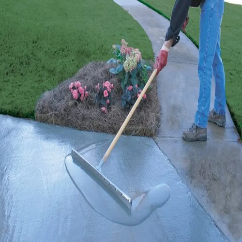 Freshly smoothed concrete layer